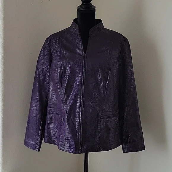 Textured Jacket - Picture 1 of 2